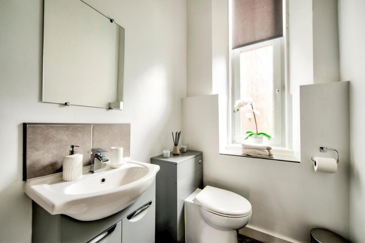 Pass The Keys Stylish 2 Bed In Heart Of West End Apartment Glasgow Ngoại thất bức ảnh